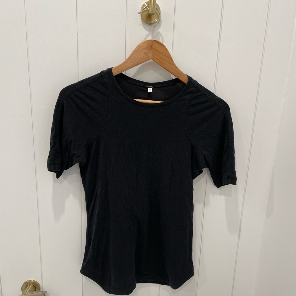 Lululemon Running Shirt Size 4